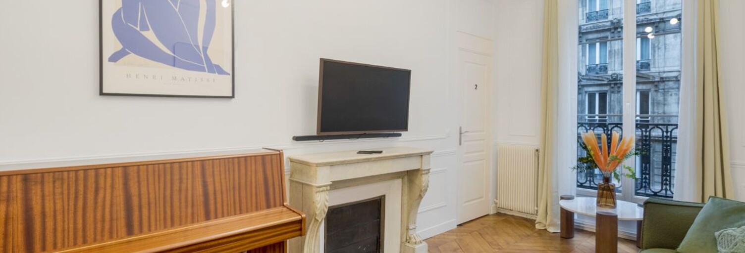 Appartement 5 Pièces 110 m² à louer à Paris 10 (75010)