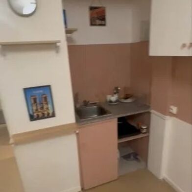 Appartement 1 pièces 520 €