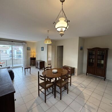 Appartement 2 pièces 670 €