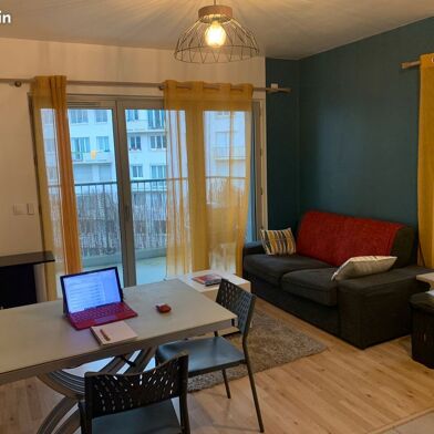 Appartement 2 pièces 1275 €