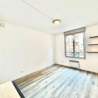 Appartement 1 pièces 680 €
