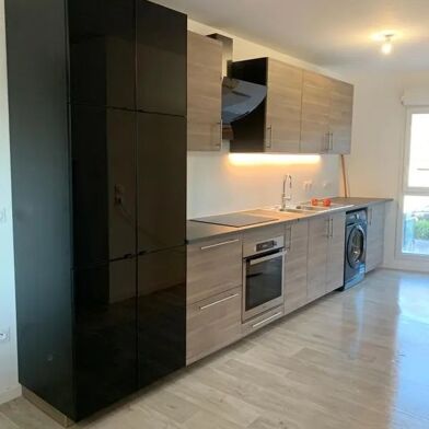 Appartement 3 pièces 1215 €