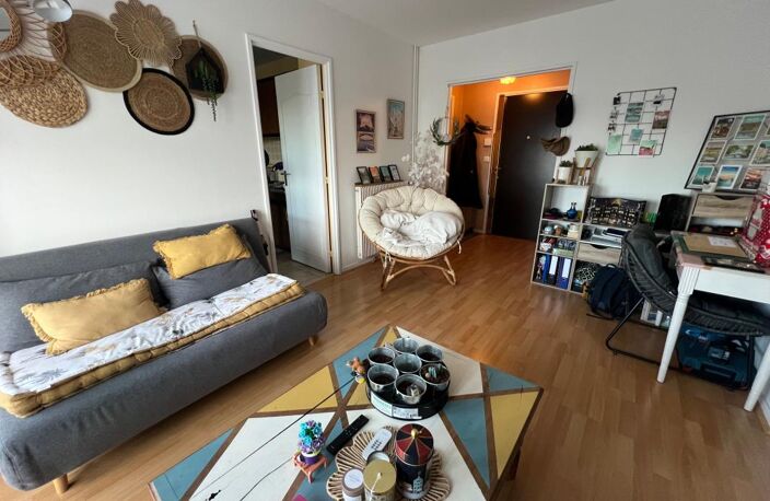 Appartement À Vendre entrée de Panazol — photo 2
