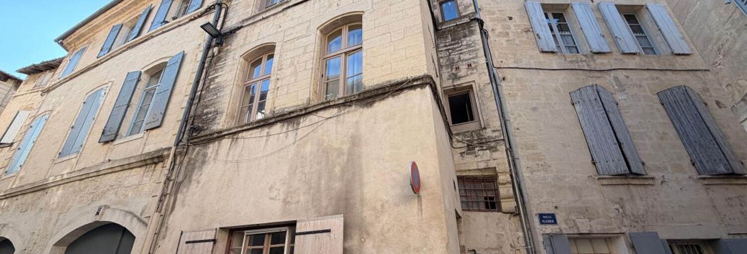 Immeuble  170 m² à vendre à Beaucaire (30300)