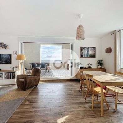 Appartement 4 pièces 335000 €