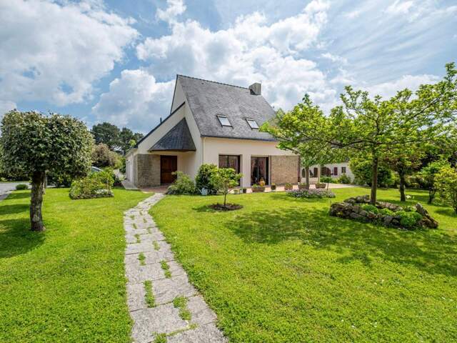 Maison 5 pièces 185 m2 — photo du bien