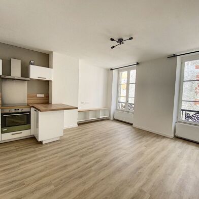 Appartement 1 pièces 520 €