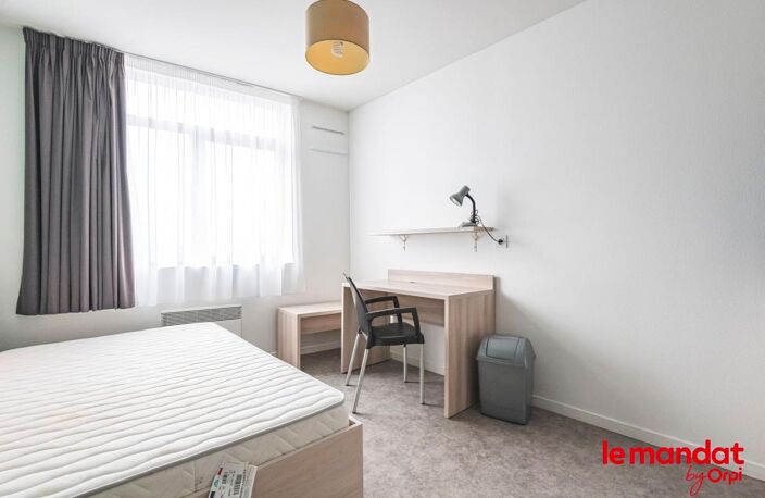 À Vendre 2 Chambres Étudiante et Parking en Centre-Ville de Reims — photo 5