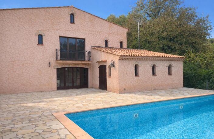 Maison Le Thoronet 6 pièce(s) 180 m2 — photo 2