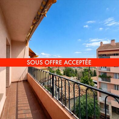 Appartement 3 pièces 169600 €