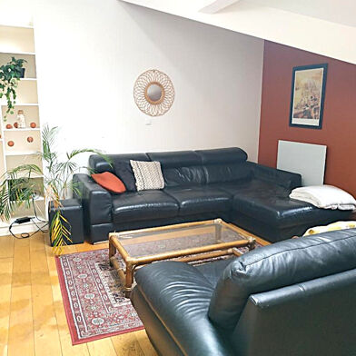 Appartement 4 pièces 410400 €