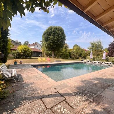 Maison 6 pièces 690000 €