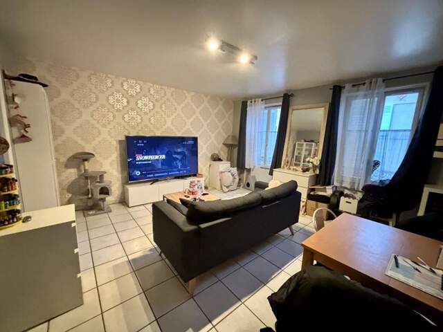 Immeuble  NEVERS 5 pièce(s) 100 m2 — photo du bien