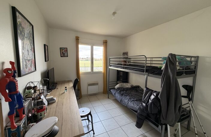 Location maison 4 pièces 95 m² à Miremont (31190) — photo 4