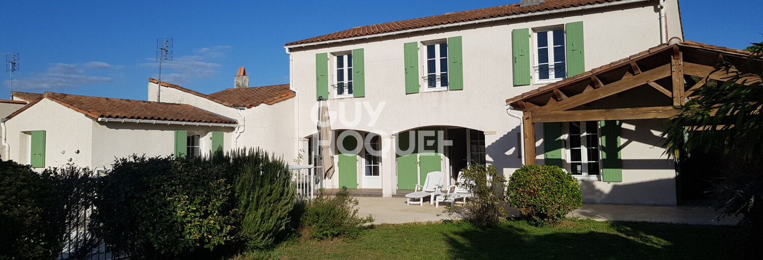 Maison 8 Pièces 212 m² à vendre à La Flotte (17630)