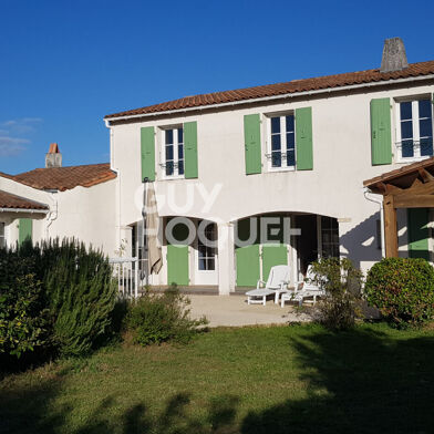 Maison 8 pièces 1542500 €