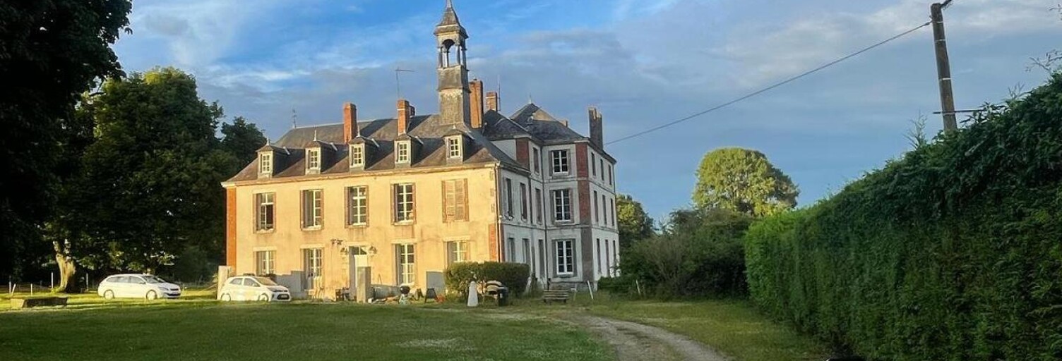 Maison 17 Pièces 498 m² à vendre à Lavau (89170)