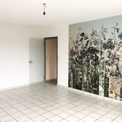 Appartement 3 pièces 756 €