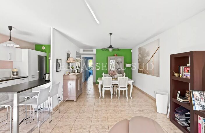Vente Appartement 3 Pièces 80 m2 avec Terrasse - Quartier Montredon Marseille 8 — photo 5