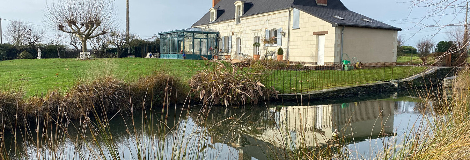 Maison 5 Pièces 208 m² à vendre à Loire-Authion (49800)