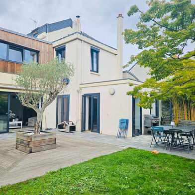 Maison 7 pièces 861000 €