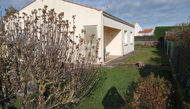 Villa / Maison 4 pièces  à vendre Breuil-Magné 17870
