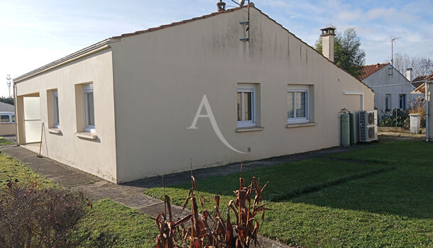 Villa / Maison 4 pièces  à vendre Breuil-Magné 17870
