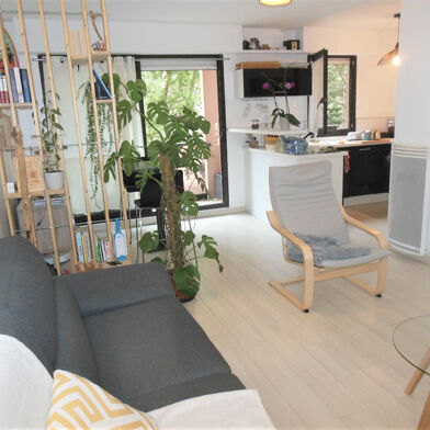 Appartement 2 pièces 782 €