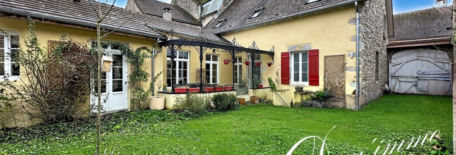 Maison 7 Pièces 190 m² à vendre à Rouvray (21530)