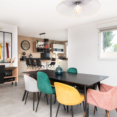 Maison 4 pièces 326400 €