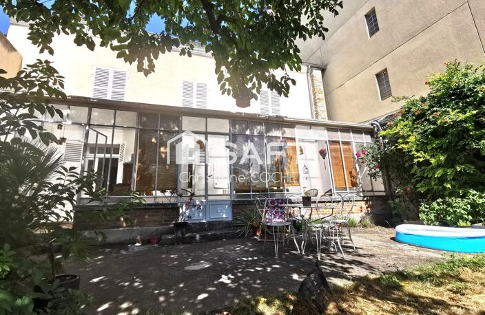 Belle demeure à Melun avec parking et jardin sans vis-à-vis — photo 2