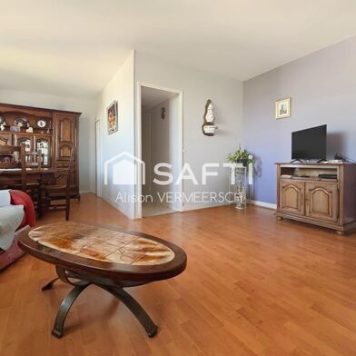 Appartement 4 pièces 163000 €