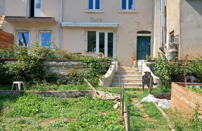 Propriété : Maison habitation et Gîtes à exploiter proche de Lamoura. — photo 2