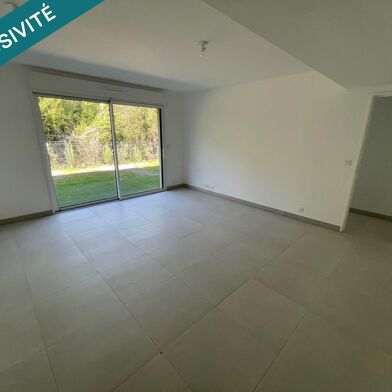 Bureau 3 pièces 221000 €