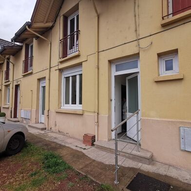 Appartement 3 pièces 530 €