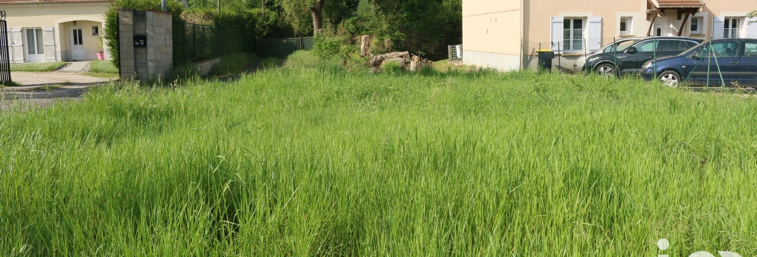 Terrain  721 m² à vendre à Crouy-sur-Ourcq (77840)