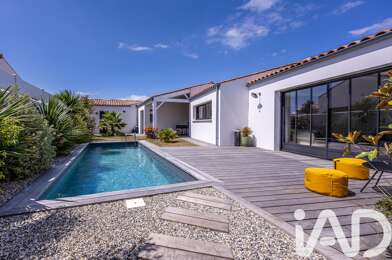 Maison 5 pièces 904800 €