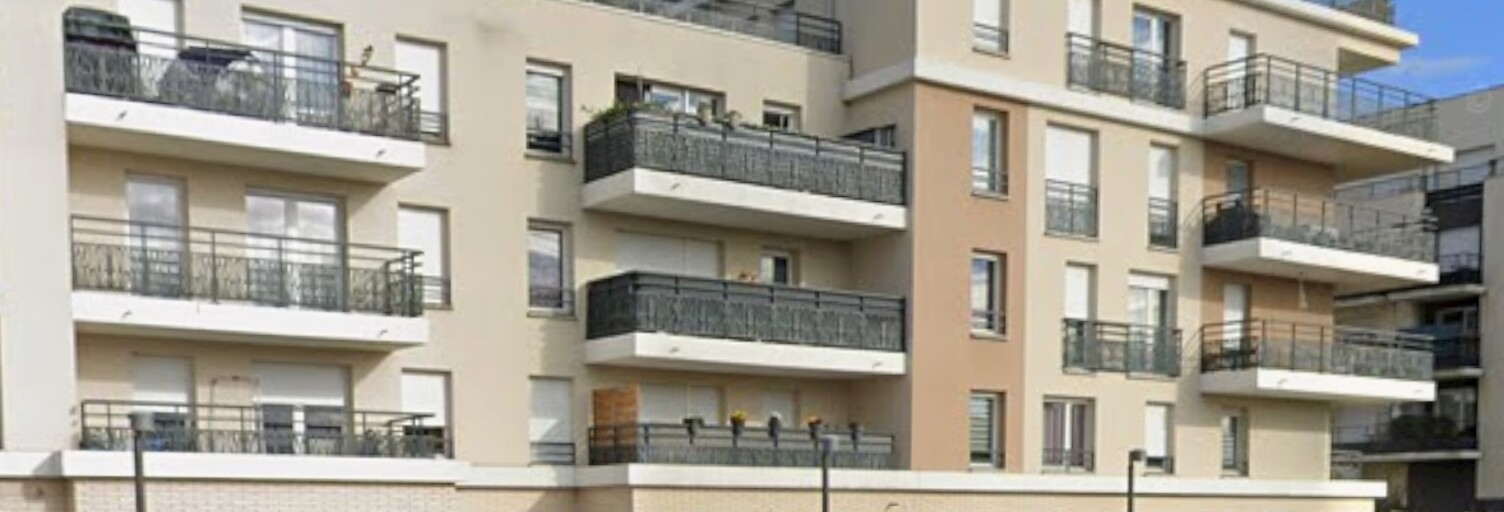 Garage  12 m² à vendre à Trappes (78190)