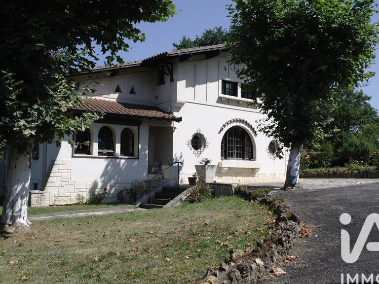 Vente Maison/villa 7 pièces — photo 1