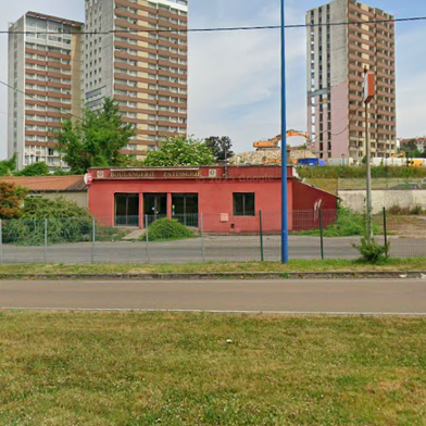 Immeuble  187000 €