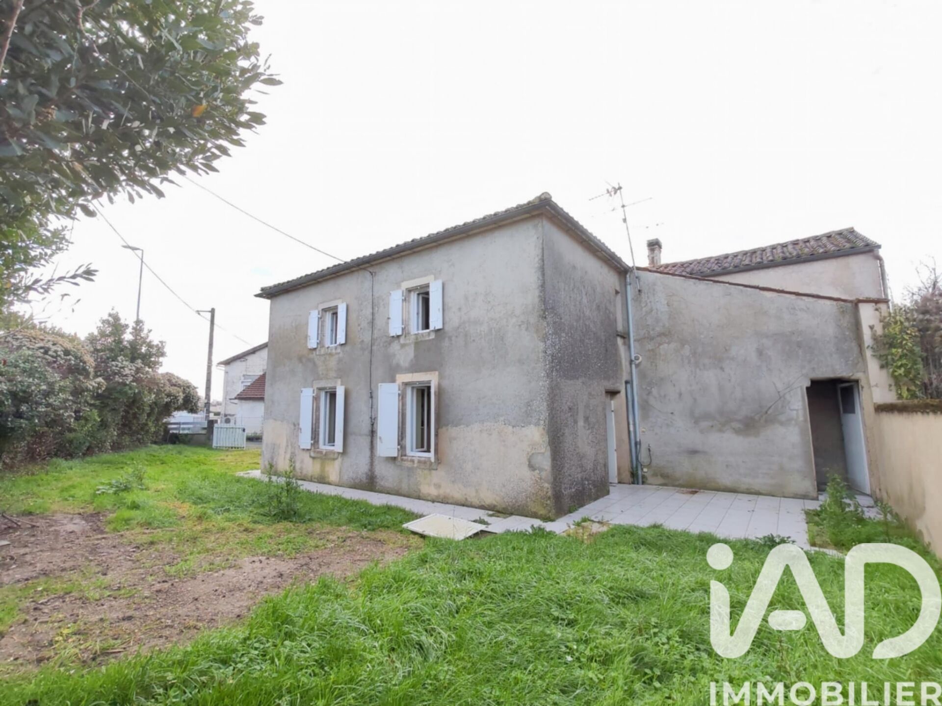 Surgeres - 77m² - 4p. - 2ch.