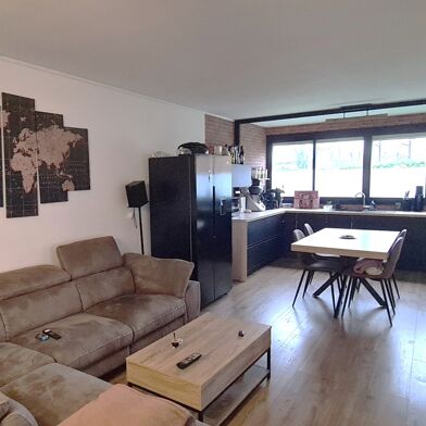 Appartement 4 pièces 165000 €