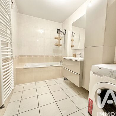 Appartement 3 pièces 230000 €