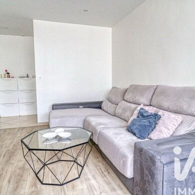 Appartement 4 pièces 220000 €