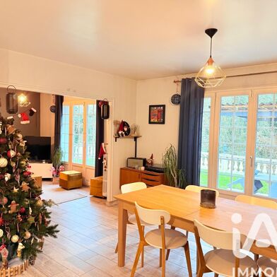 Maison 5 pièces 379000 €