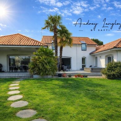 Maison 8 pièces 1240000 €