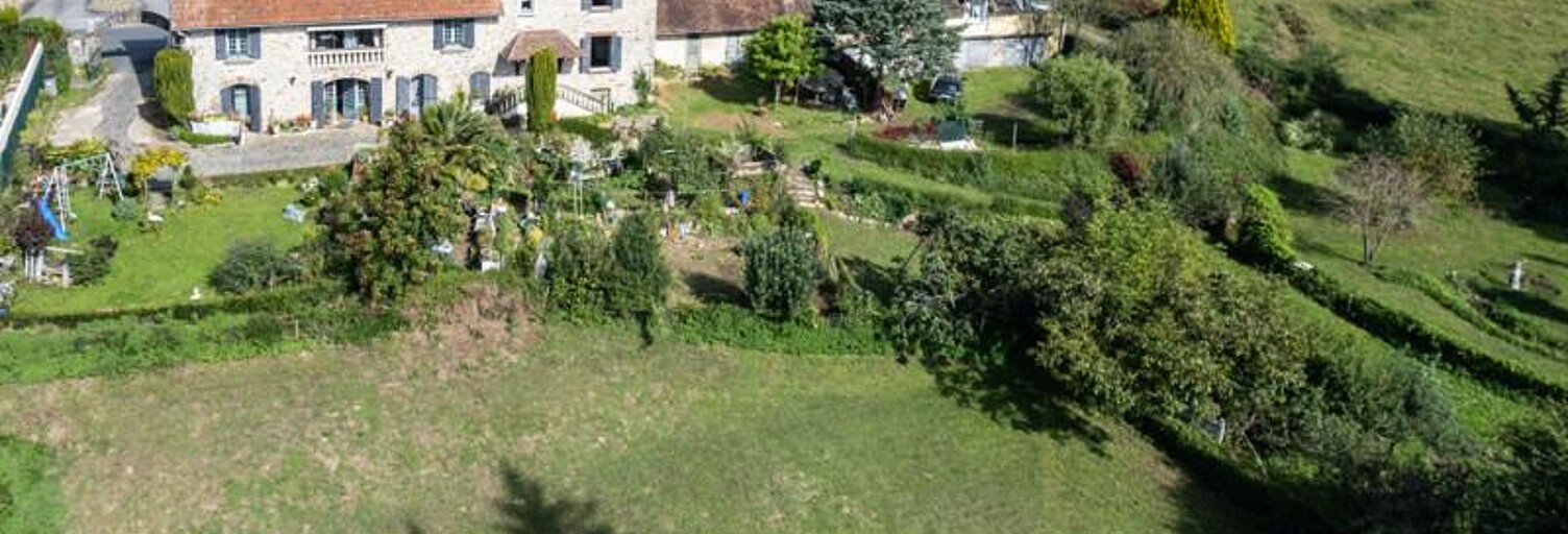 Maison 12 Pièces 290 m² à vendre à Saint-Yrieix-la-Perche (87500)