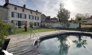 Maison 8 Pièces 330 m² à vendre à Confolens (16500)