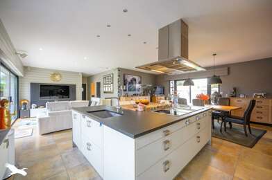 Maison 6 pièces 1239980 €