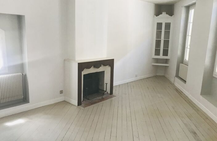 Maison de ville de 3 pièces principales — photo 2